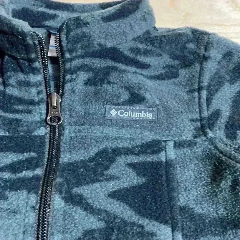 Columbia jacket - Picture 3 of 10
